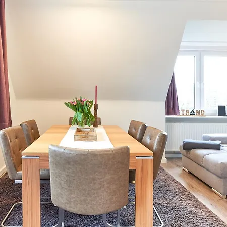 Haus Seezeit 08 *